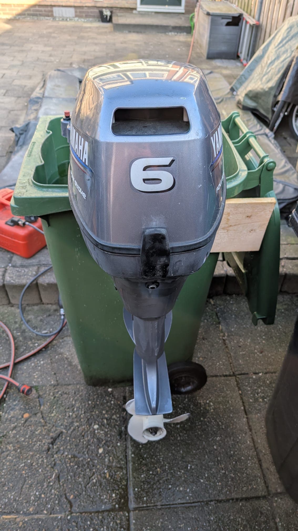 Yamaha 6PK 4-takt kortstaart met 8PK power – stil, zuinig en extra kracht! - Afbeelding 1