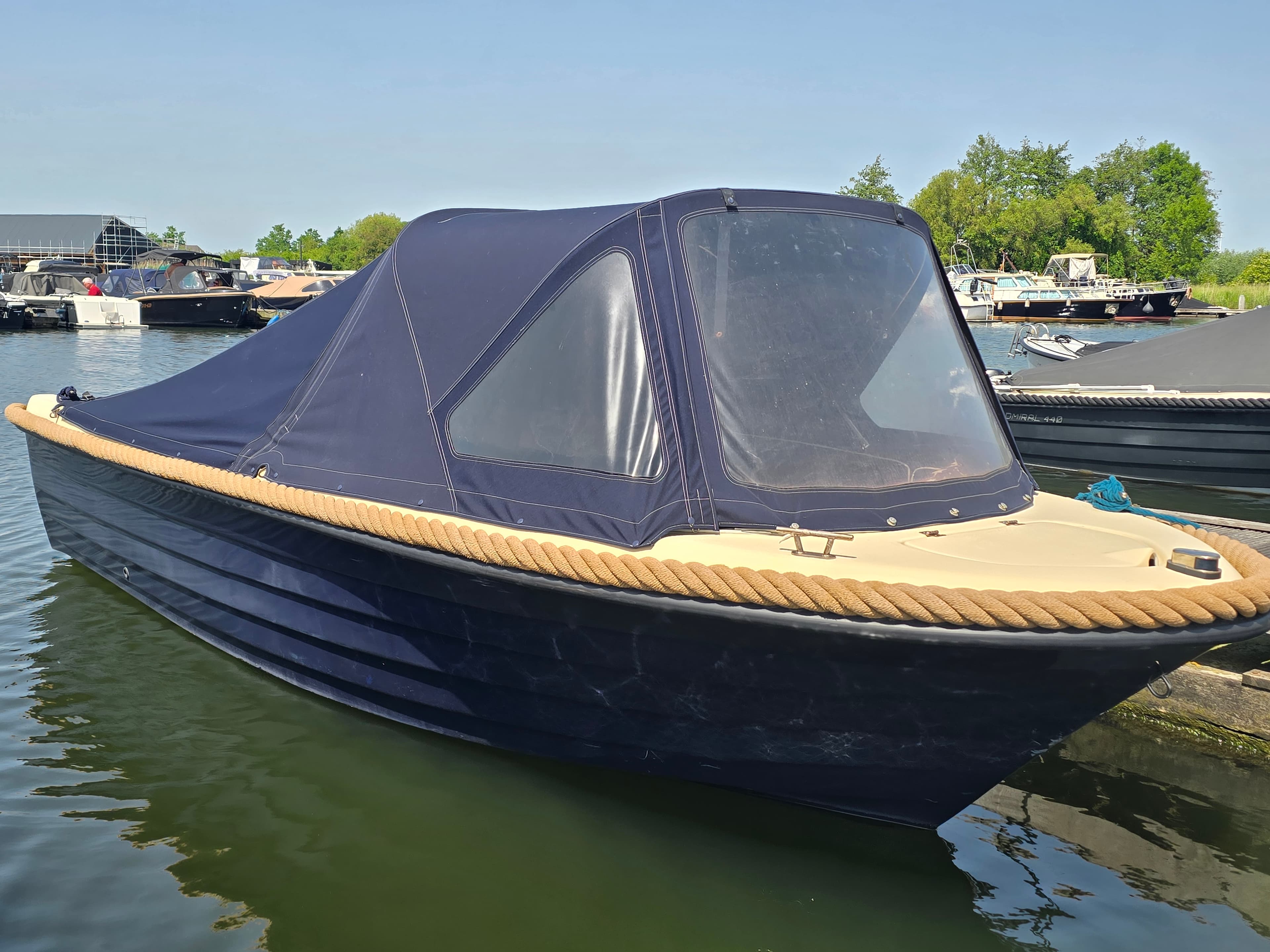 Oudhuijzer 500 sloep met Tohatsu 9.8 + trailer - Afbeelding 1