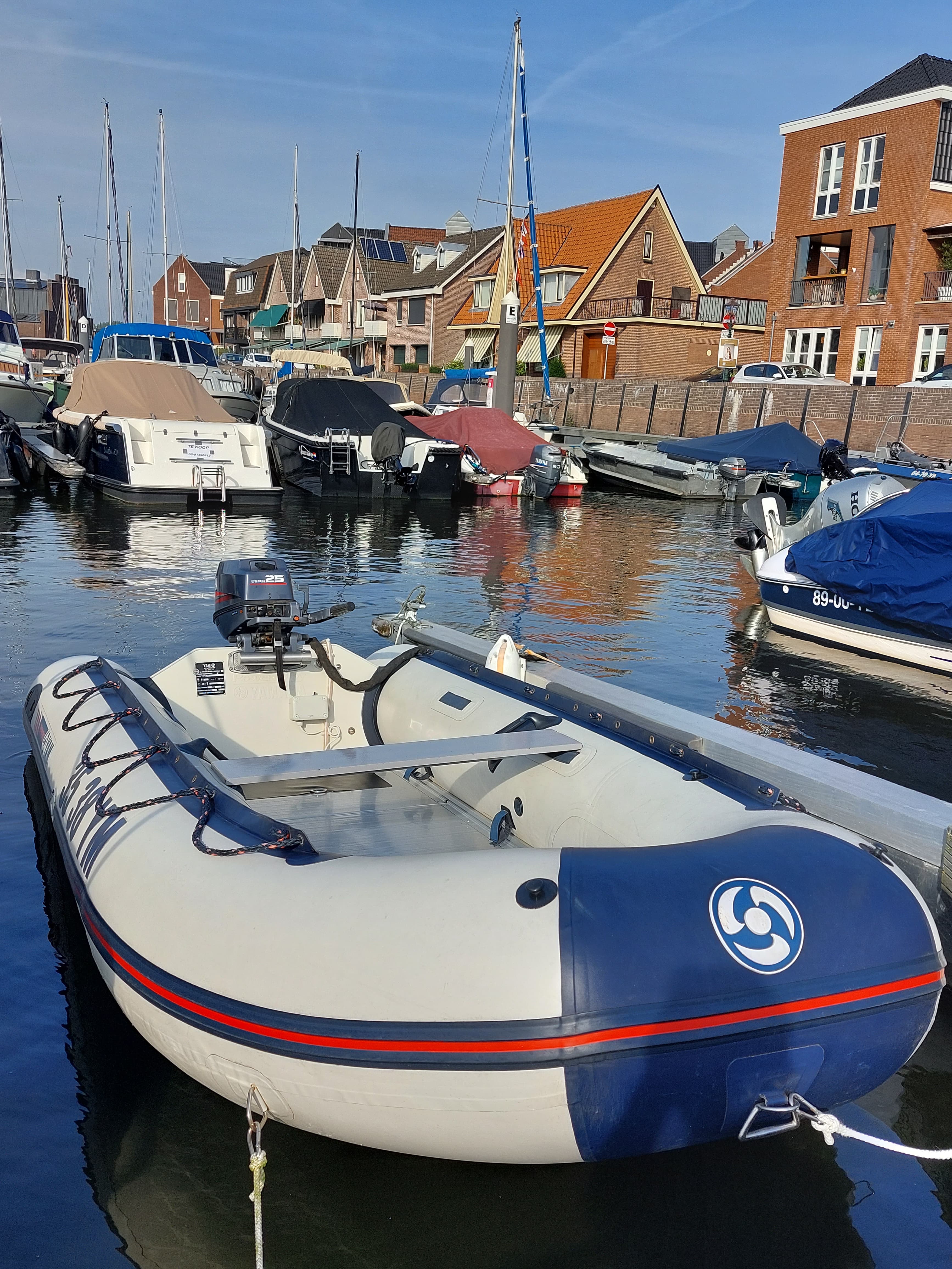 Yam 380S Rubberboot + Yamaha 25pk 2-takt + Veel extra's! - Afbeelding 1