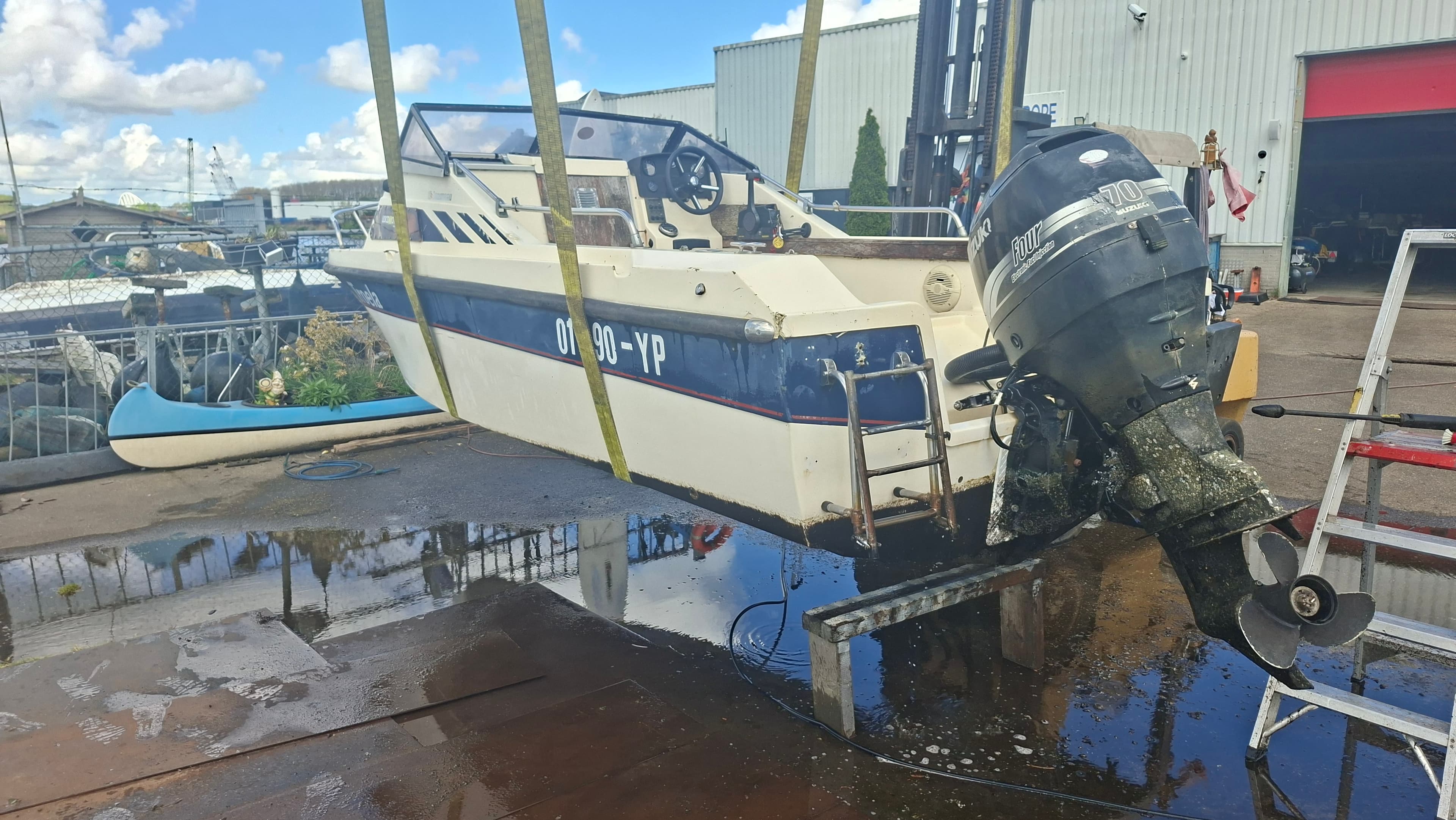 Jeanneau Skanes 510 Export met Suzuki DF70 (750 uur) en geremde trailer – Complete projectboot - Afbeelding 1