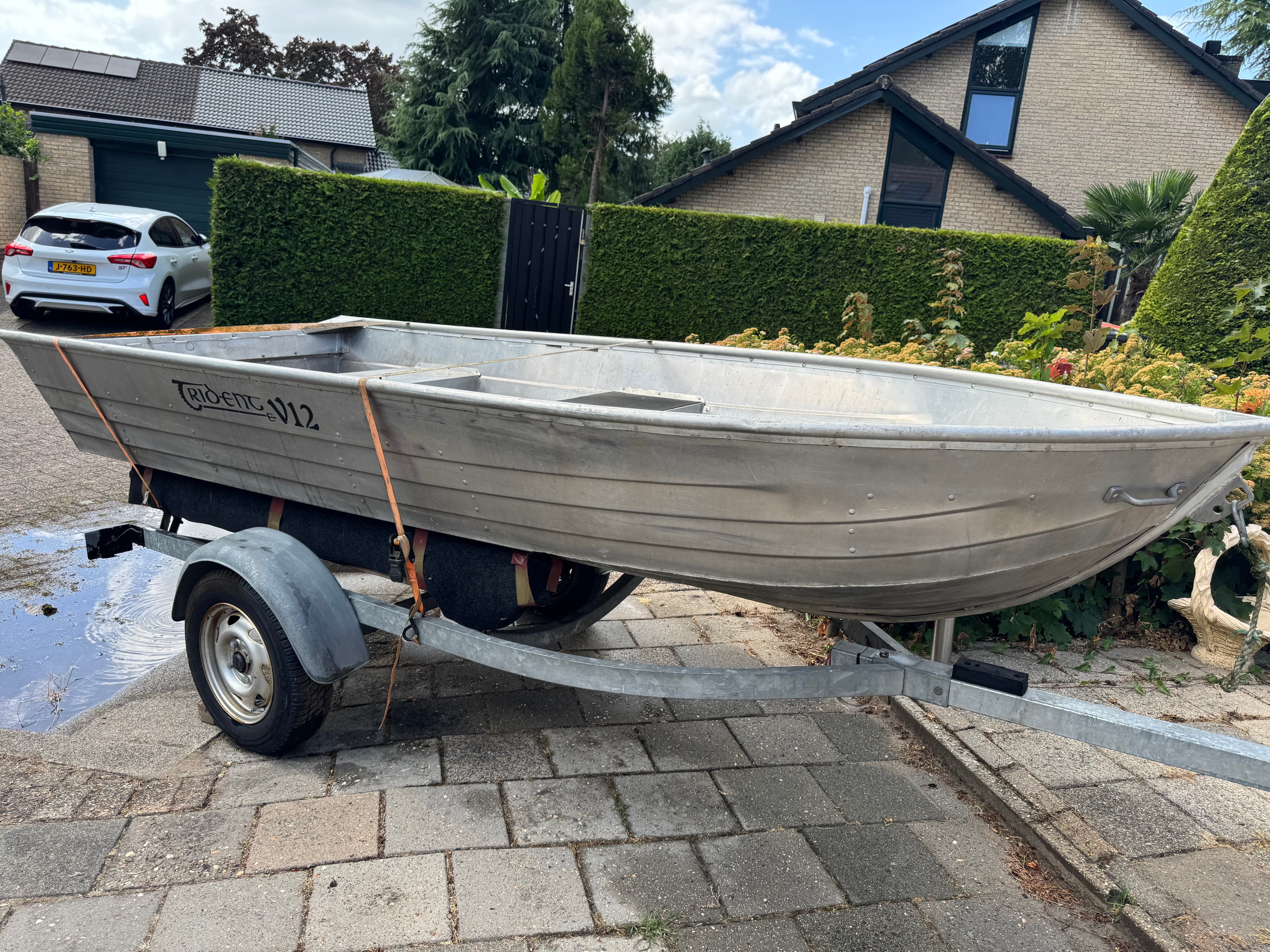 Te koop aluminium visboot