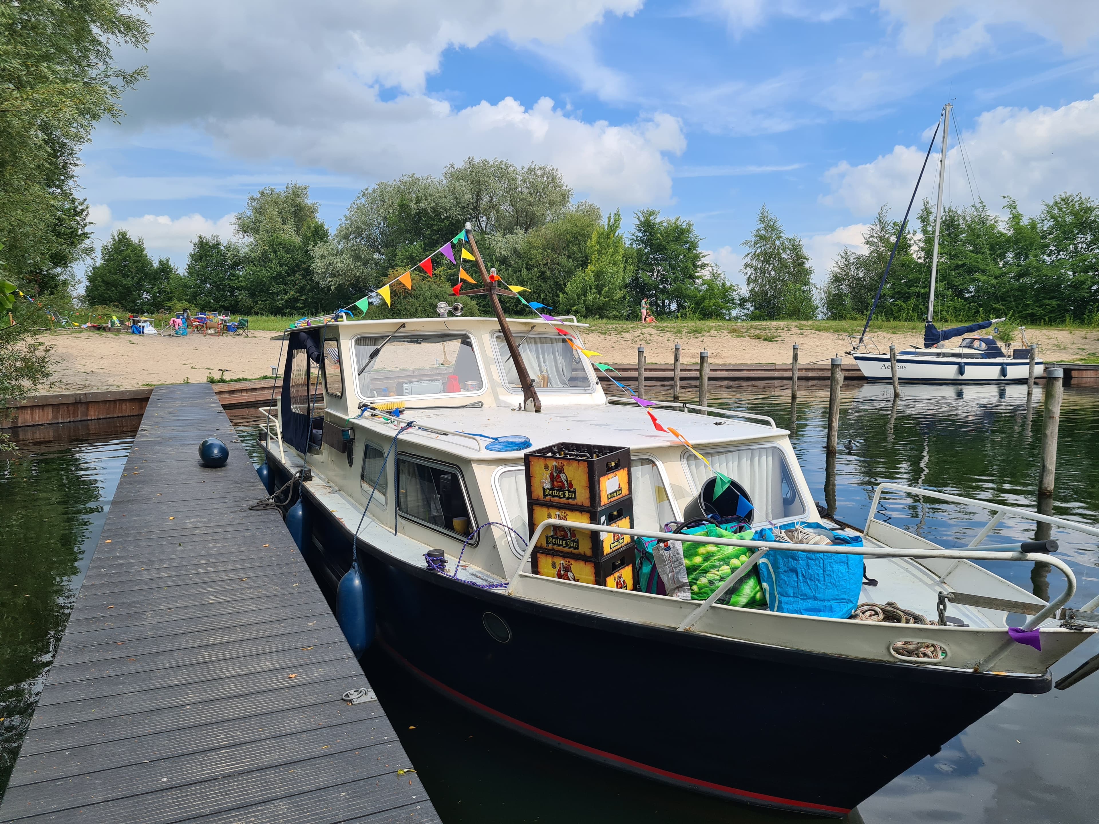 Mooie ruime Motorboot 9.75 m. Open kuip! Met werk. TOPLOCATIE Jachthaven Zeewolde - Afbeelding 1