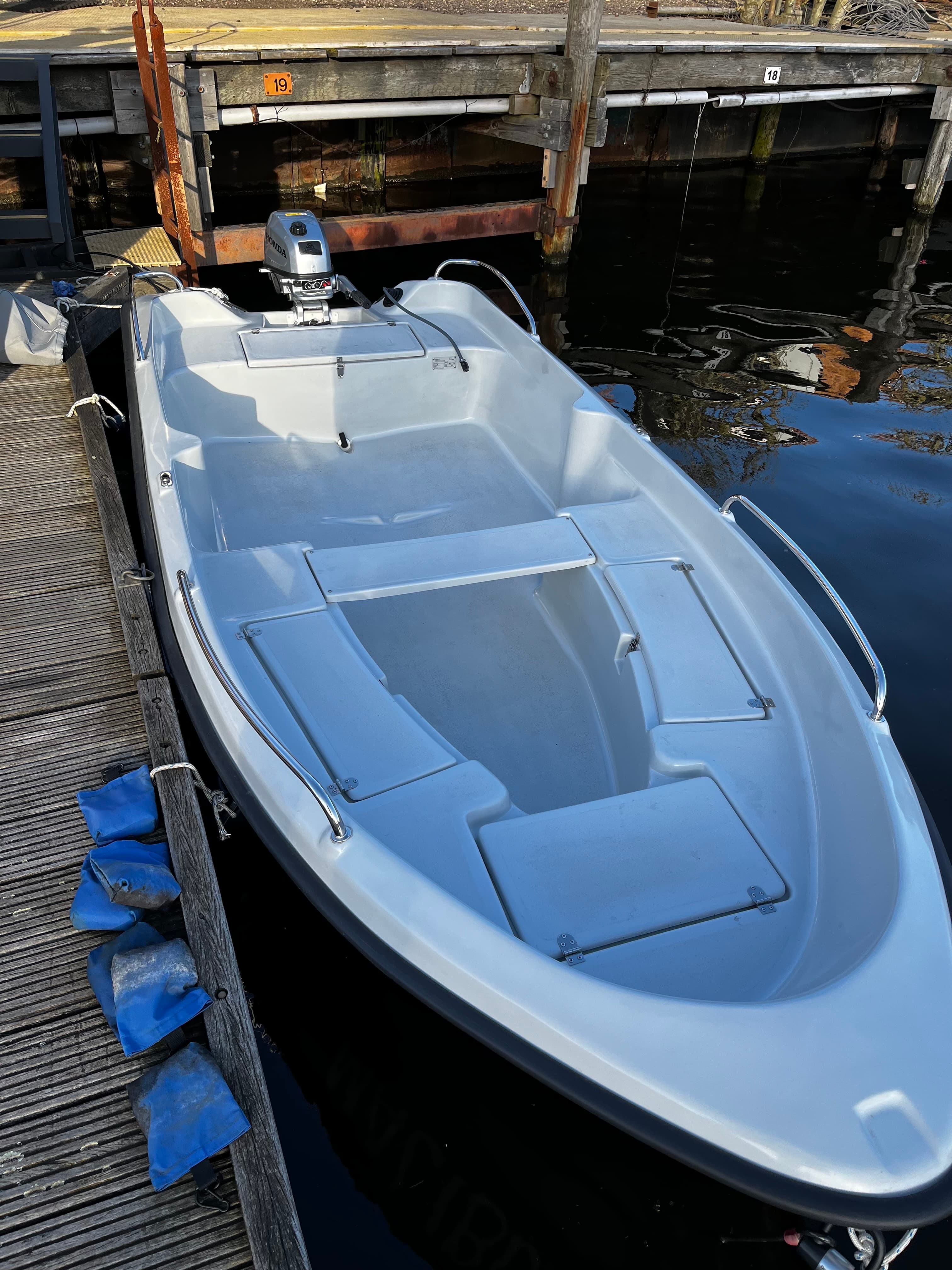 Polyester motorboot 6pk Honda